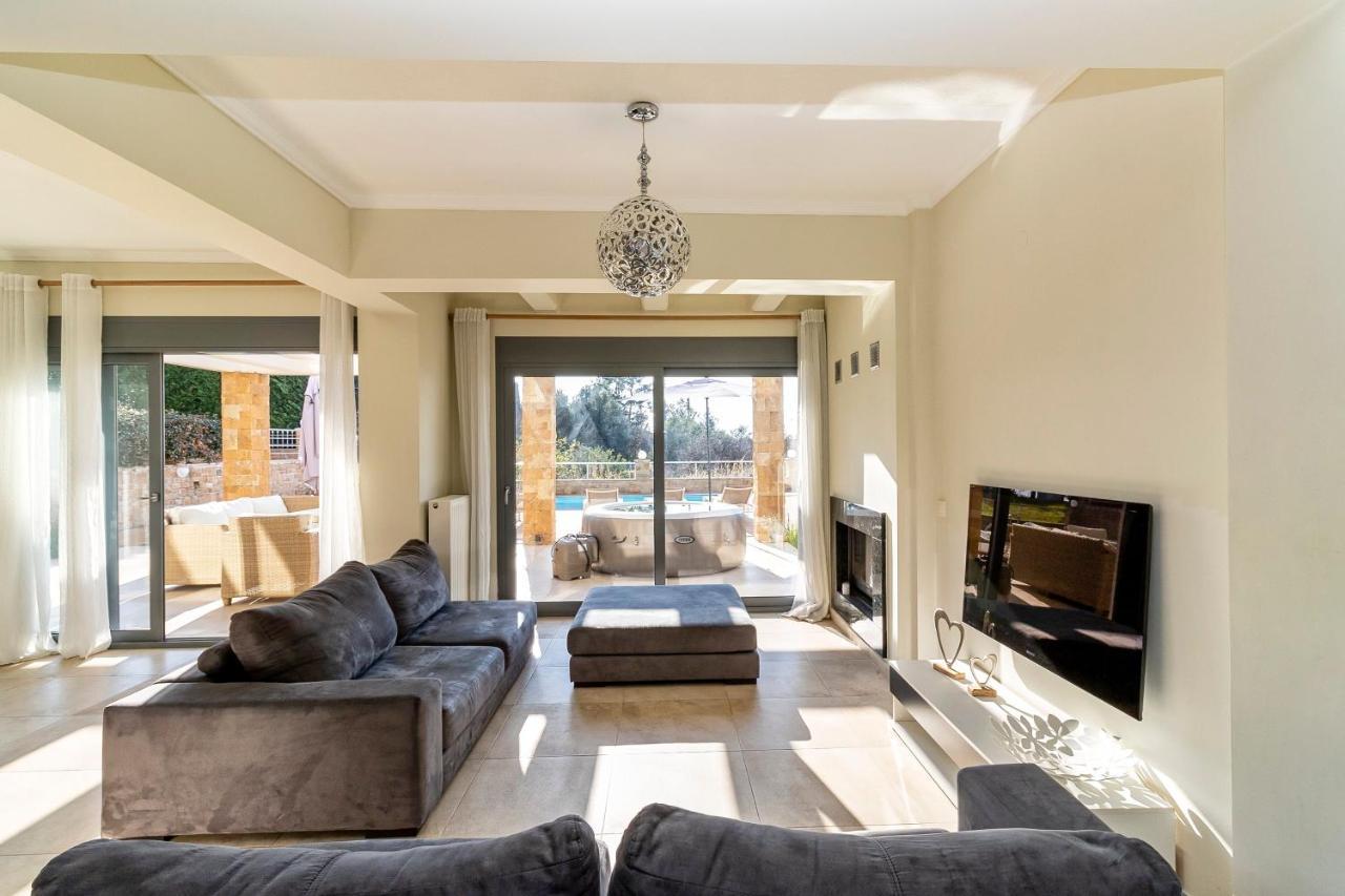 Nefeli & Dina Villas By Diomedes Group ネア・ムダニア エクステリア 写真