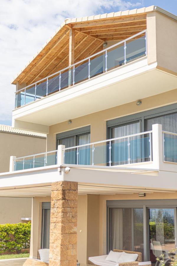 Nefeli & Dina Villas By Diomedes Group ネア・ムダニア エクステリア 写真