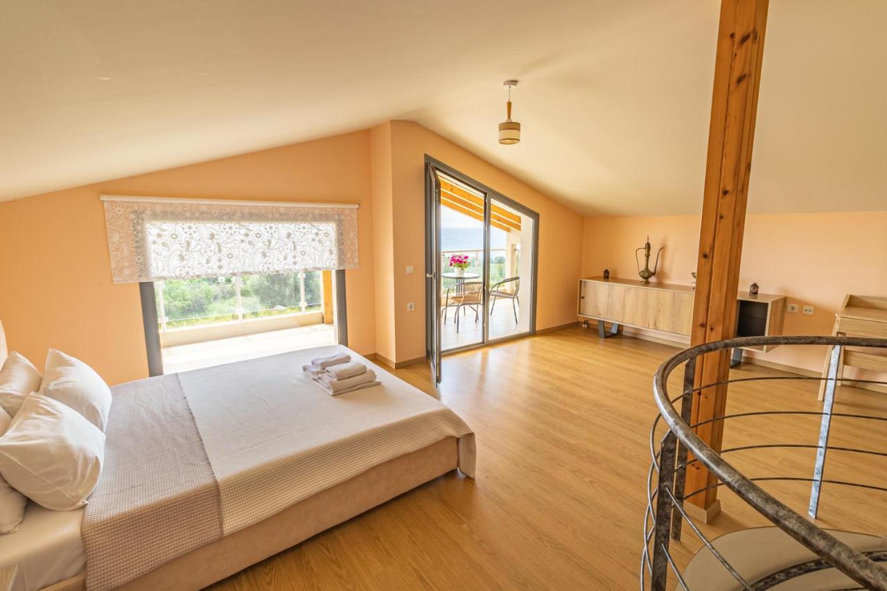 Nefeli & Dina Villas By Diomedes Group ネア・ムダニア エクステリア 写真